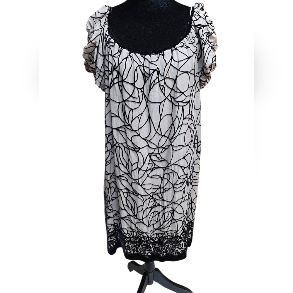 MSSP Max Studio Medium Silk Dress